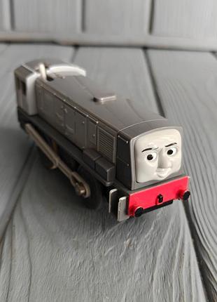 Паровоз денніс моторизований trackmaster thomas friends train tank engine dennis 2006