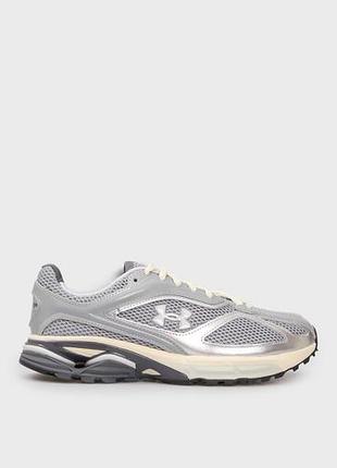 Кроссовки under armour