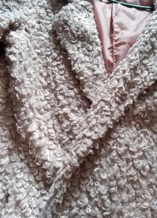Пудровый кардиган, пиджак, шубка баранец фирменная шерпа