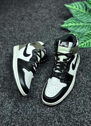Кросівки nike air jordan розмір 44 28 см