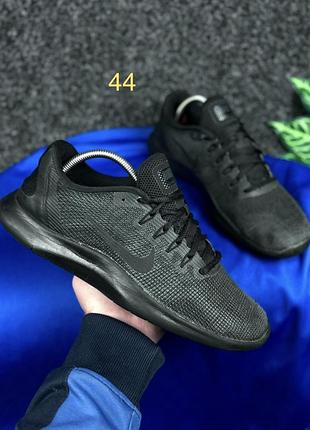 Кросівки nike zoom pegasus розмір 44 28 сантиметрів