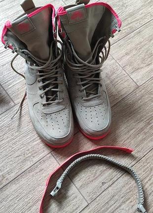 Кроссовки nike sf air force 1 rush coral us 10 / eur 44