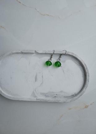 Серьги зеленые