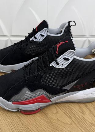 Оригінальні кросівки nike air jordan zoom '92 2