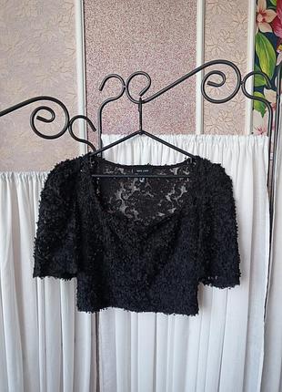 Красивий оригінальний чорний топ new look.