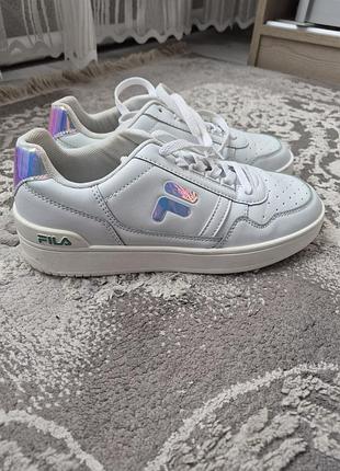 Кроссовки fila размер 39