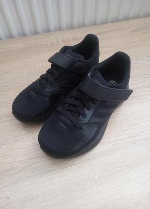 Кроссовки adidas для мальчика легкие на липучках