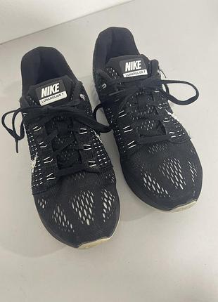 Nike/кросівки/оригінал