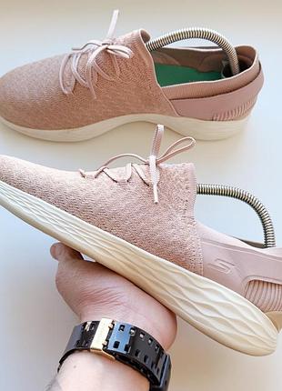 Женские кроссовки you by skechers