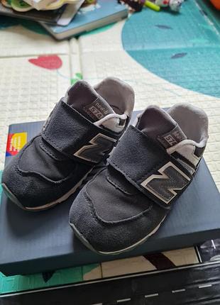 Детские кроссовки new balance