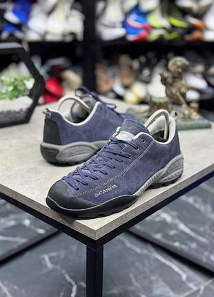 Оригінальні трекінгові кросівки scarpa