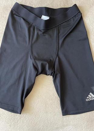 Компресійні шорти чоловічі adidas