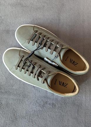 Базовые мужские кеды zara 42р