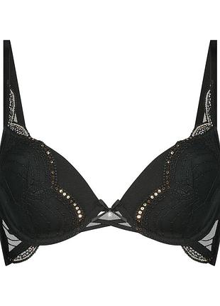Бюст на легкому поролоні на кісточках hunkemoller
