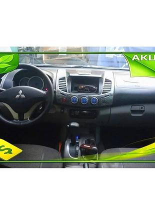 Накладки на панель карбон для mitsubishi l200 2006-2015 11 деталей самоклейка для тюнінгу авто інтер'єру ve-33