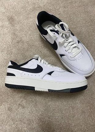 Кросівки nike 4