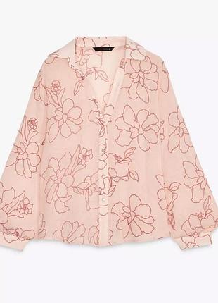 Струмуюча сорочка з прорезиненими квітами zara s-m