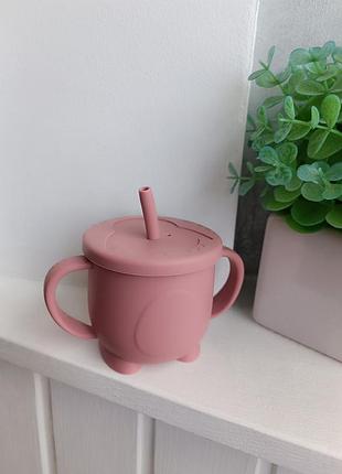 Поильник непроливайка силиконовый пингвин 2в1 с трубочкой (powder rose)