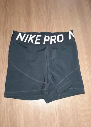 Шорты спорт nike. размер s