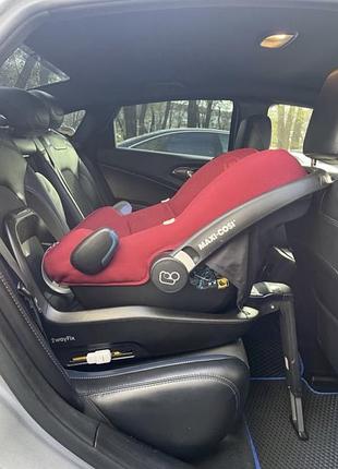 Продам автолюльку дитячу з базою isofix