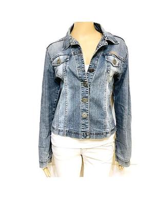 Джинсовая куртка