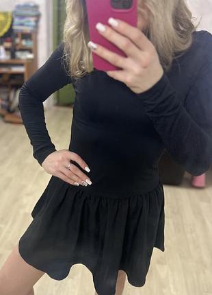 Сукня чорна