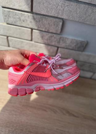Nike air zoom vomero 5 barbie pink