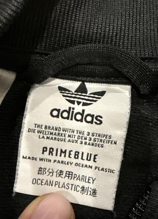 Кофта adidas на 5-6 років 2