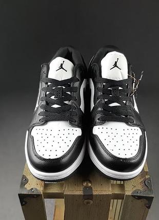 Nike air jordan белые с чёрным низкие кожа коробки