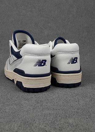 New balance 550 белые с тёмно синим кожазамша супер ціна