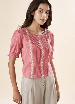 Akkriti cos розовая хлопковая блуза с вышивкой от бренда akkriti by pantaloons.&nbsp;pantaloons