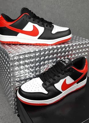 Nike sb dunk low pro білі з чорним з червоним шкіра  супер ціна