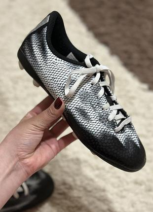 Оригінальні дитячі копки (бутси) adidas 36 розмір б/в