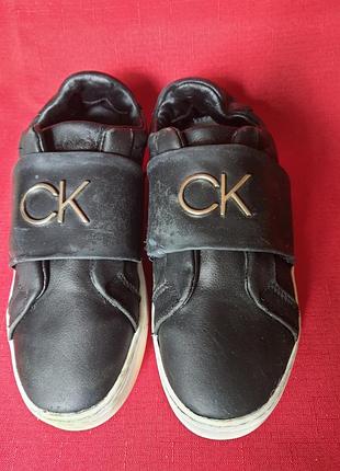 Calvin klein брендовые полностью кожаные кроссовки