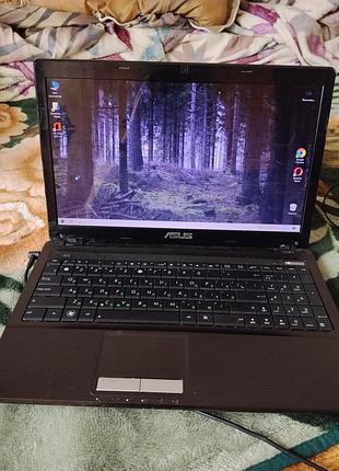 Робочий ноутбук asus k53u