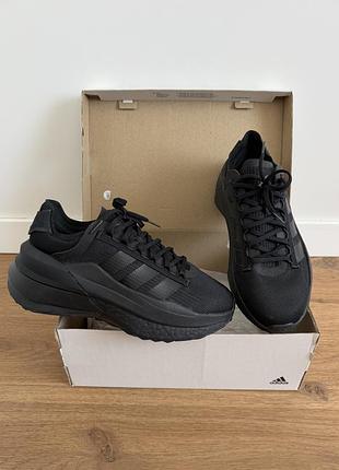 Кросівки жіночі демісезонні adidas avryn_x