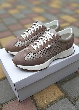 Lacoste колір кавовий натуральна шкіра з перфорацією