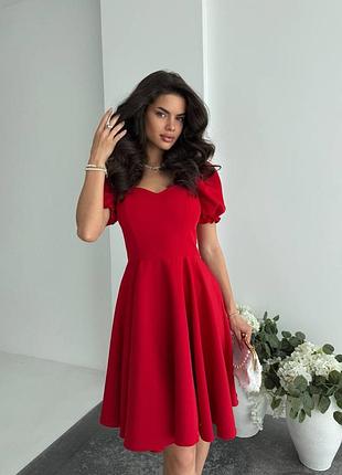 Женское короткое укороченное платье короткий рукав красный яркий