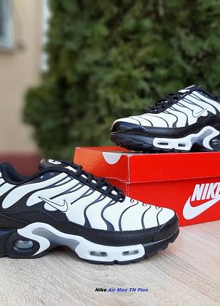Nike air max tn plus білі з чорним комбіновані матеріали