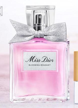 Christian dior miss dior blooming bouquet 2023 edt — розпив 2 мл, оригінал