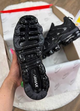 Air vapormax plus black 5