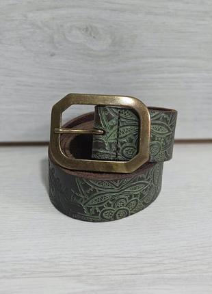 Красивый кожаный ремень marccain
