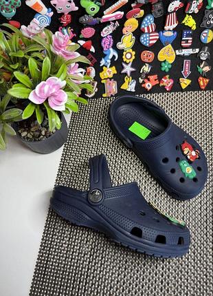 Оригинальные шлепанцы крокс crocs