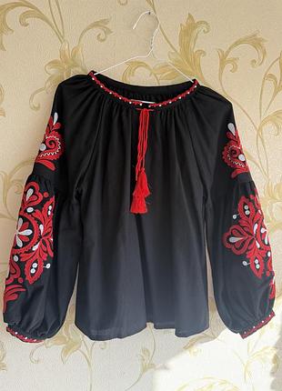 Нова вишиванка чорна