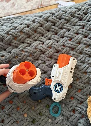 Іграшкові пістолети nerf 2