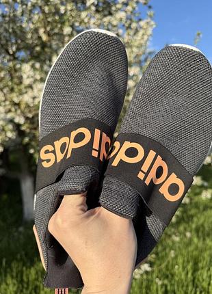 Жіночі кросівки adidas