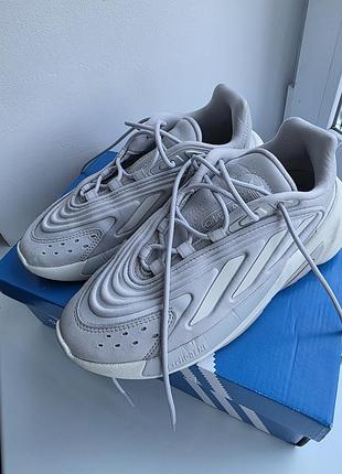 Кроссовки adidas ozelia