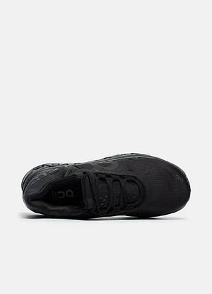 On cloudmonster black 8