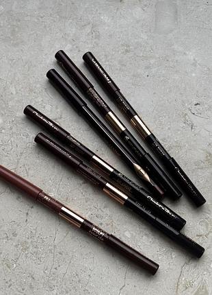 Charlotte tilbury the classic, олівець для губ deep-fonce ,tan/medium a fonce,