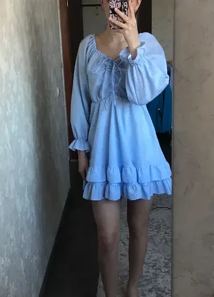 Голубое летнее платье